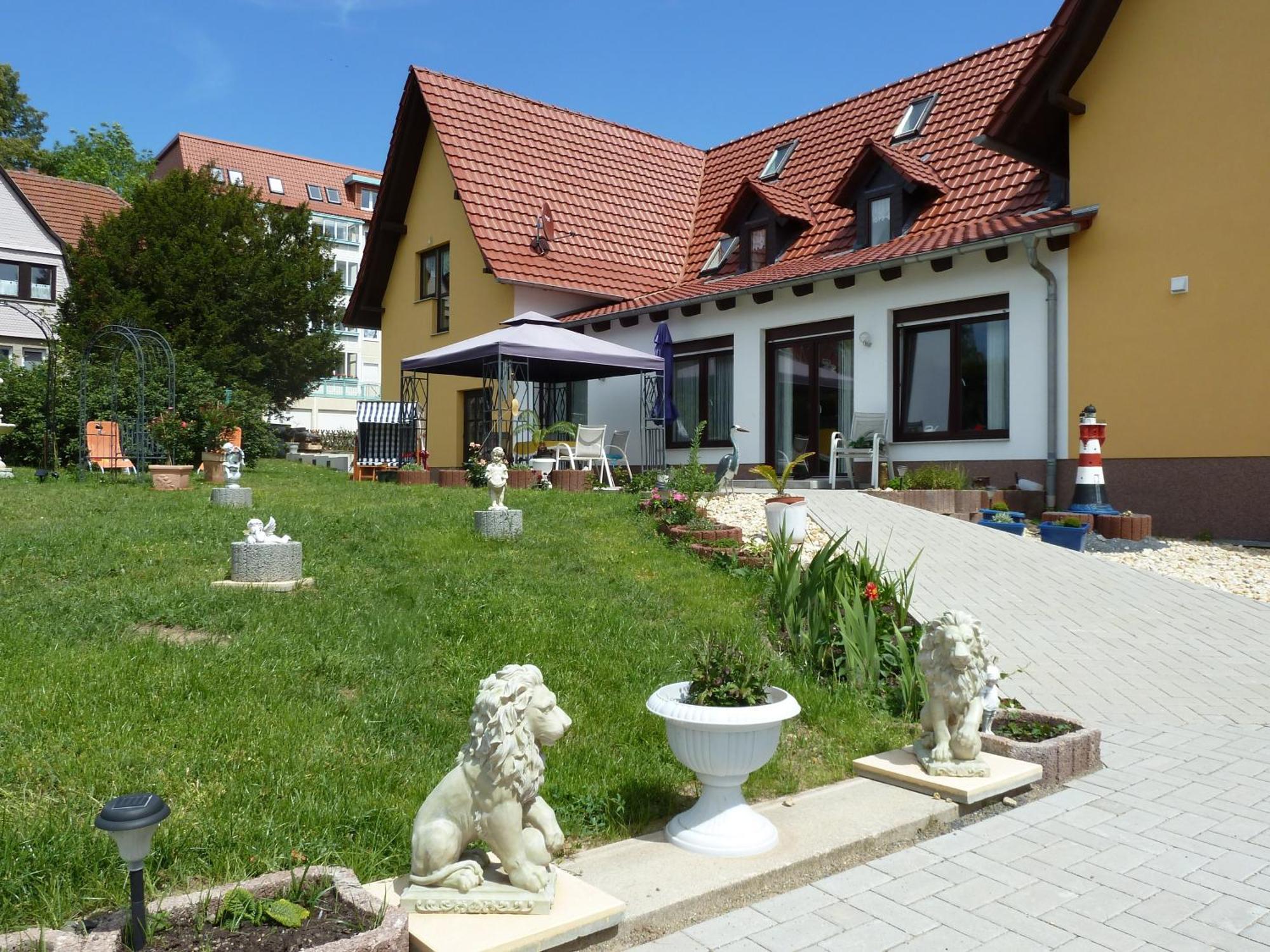 An der Uferpromenade Leinefelde-Worbis Exterior foto